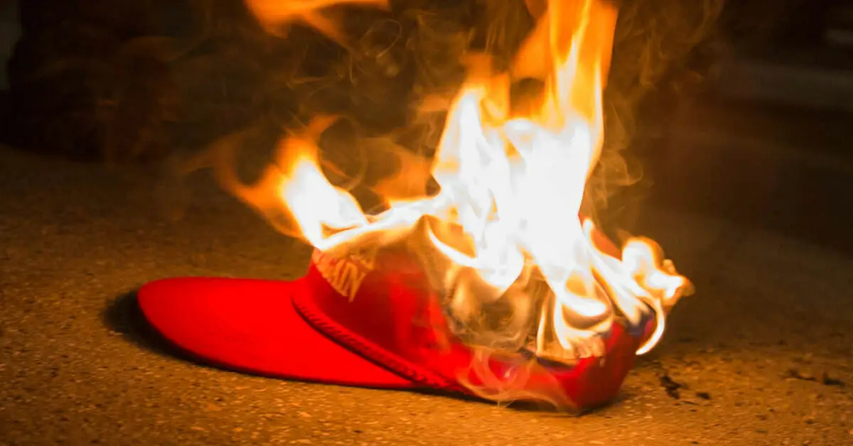 BurnMagaHat