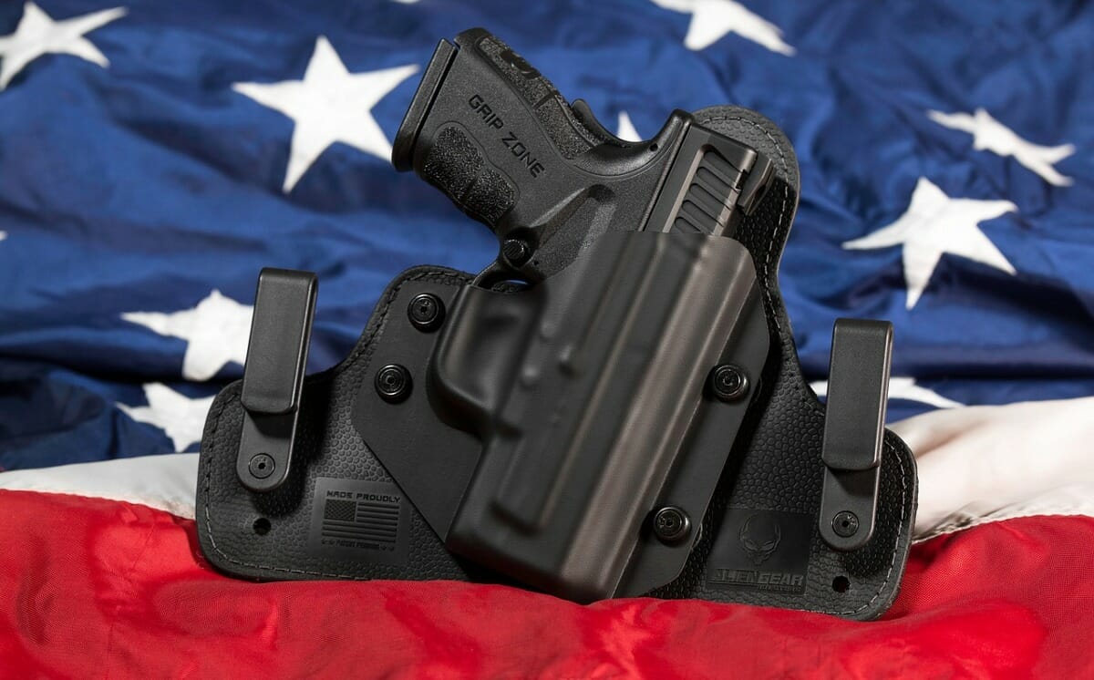 Gun on flag