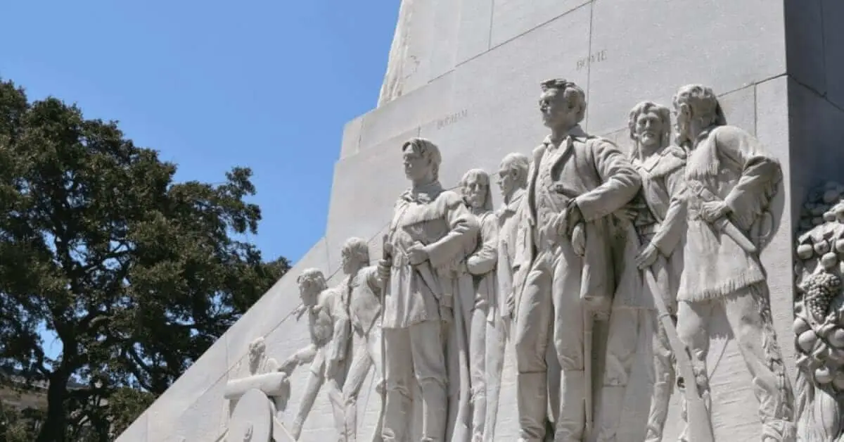 The Alamo Cenotaph